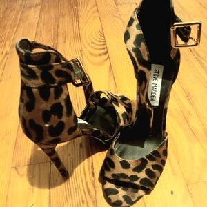 ♡ Steve Madden Leopard Print Stilettos ♡